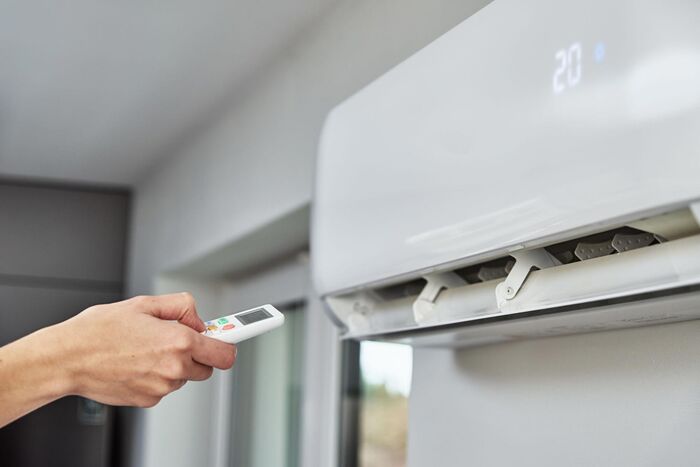 Inverter vs Non-Inverter Air Conditioners: Which is Best for Your Kuala Lumpur Home?